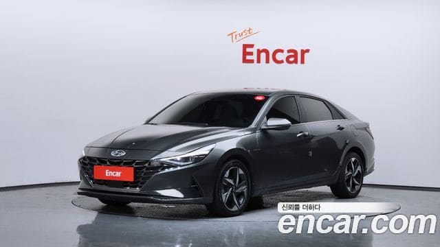 Hyundai Avante — фото 1