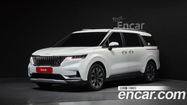 Kia Carnival — фото 1