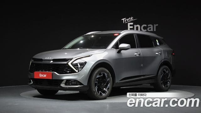 Kia Sportage — фото 1