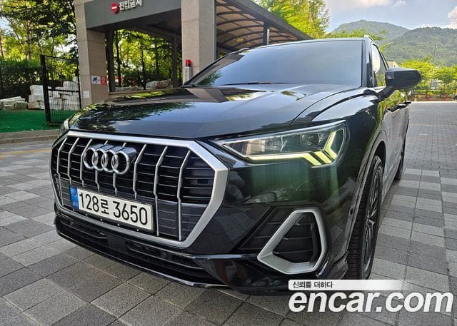 Audi Q3 — фото 1