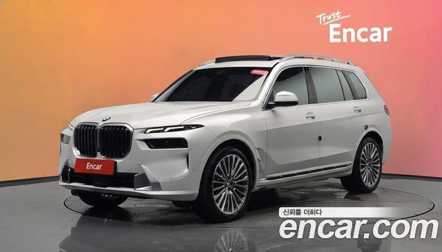BMW X7 — фото 1