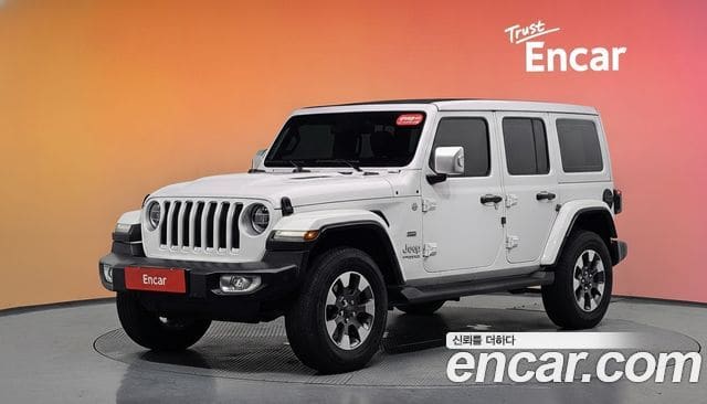 Jeep Wrangler — фото 1