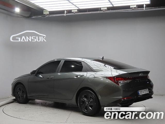 Hyundai Avante — фото 1