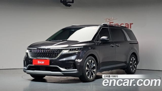 Kia Carnival — фото 1