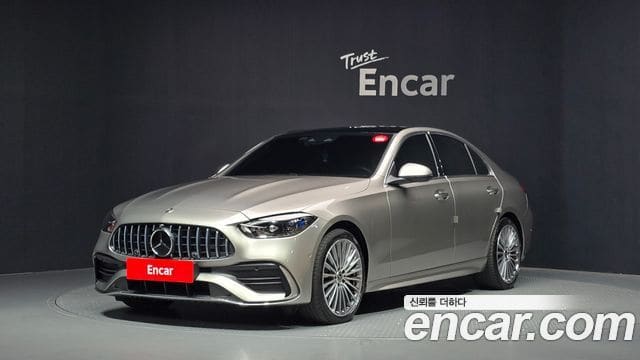 Mercedes-Benz C-Class — фото 1