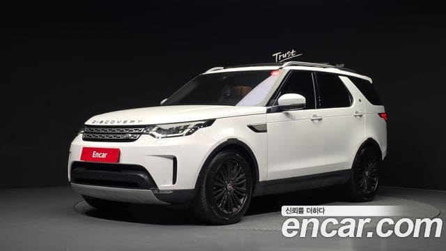 Land Rover Discovery 5 — фото 1