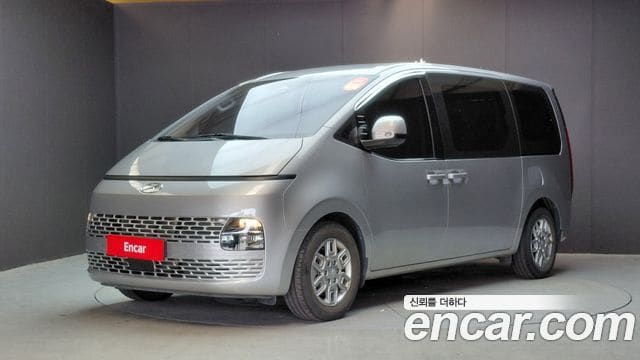 Hyundai Staria — фото 1