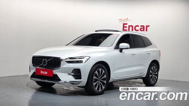 Volvo XC60 — фото 1