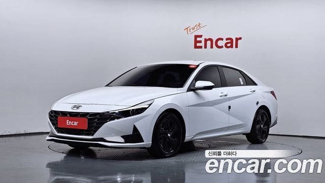 Hyundai Avante — фото 1