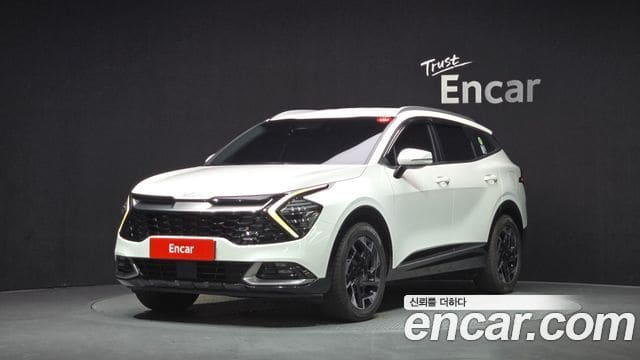 Kia Sportage — фото 1