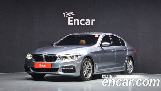 BMW 5 Series — фото 1