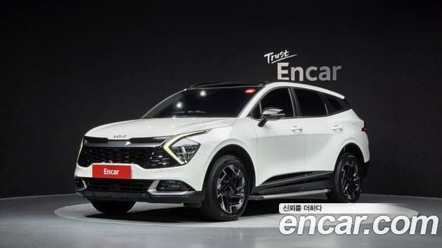 Kia Sportage — фото 1
