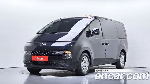 Hyundai Staria — фото 1