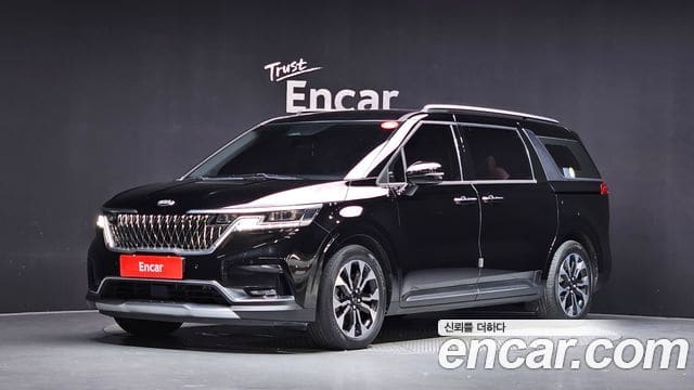 Kia Carnival — фото 1