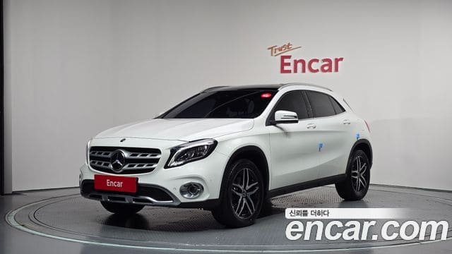 Mercedes-Benz GLA-Class — фото 1