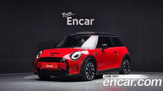Mini Cooper S — фото 1