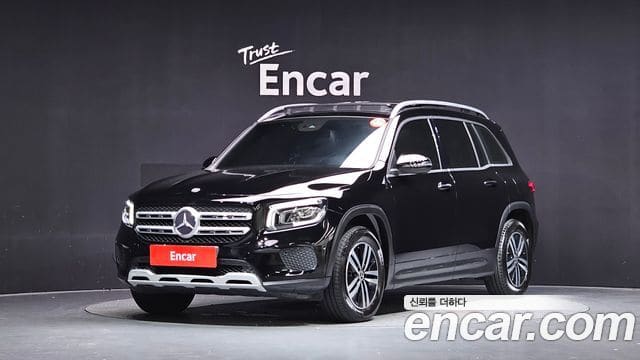 Mercedes-Benz GLB-Class — фото 1