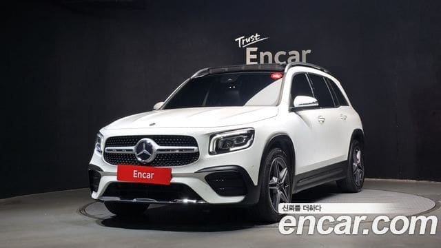 Mercedes-Benz GLB-Class — фото 1