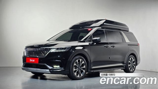 Kia Carnival — фото 1