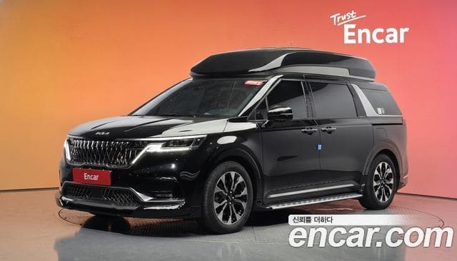 Kia Carnival — фото 1