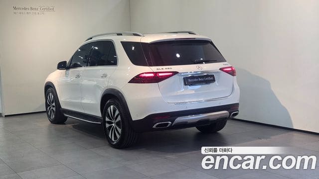 Mercedes-Benz GLE-Class — фото 1