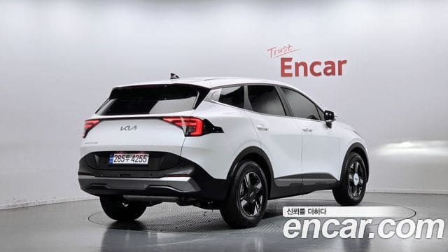 Kia Sportage — фото 1