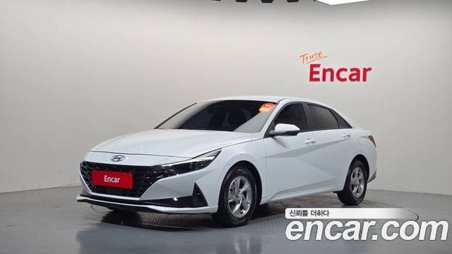 Hyundai Avante — фото 1