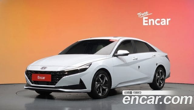 Hyundai Avante — фото 1