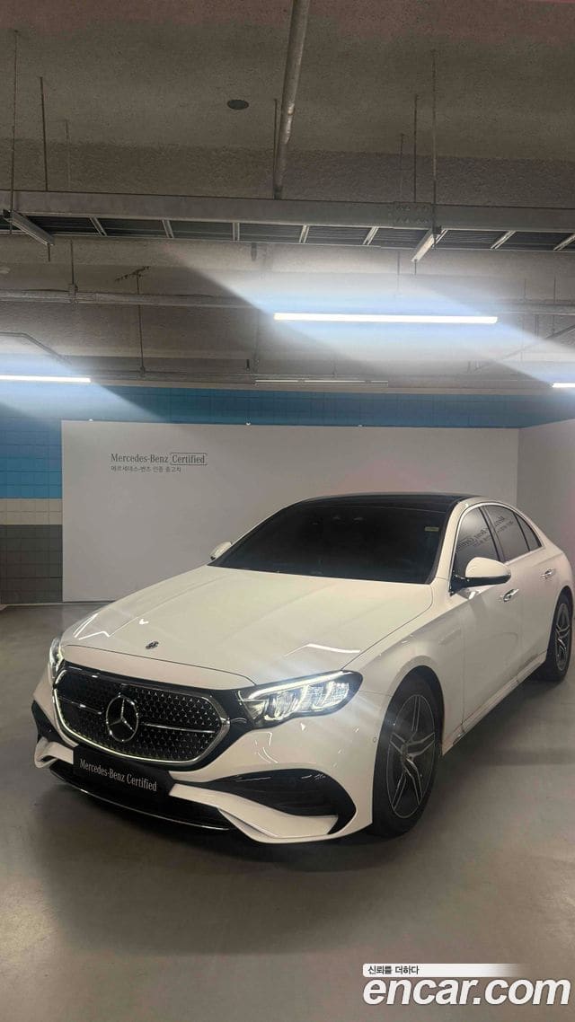 Mercedes-Benz E-Class — фото 1