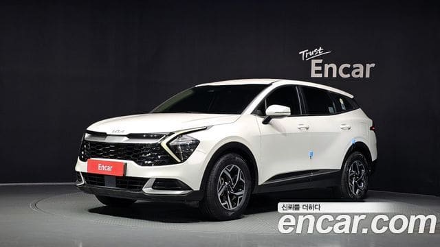 Kia Sportage — фото 1