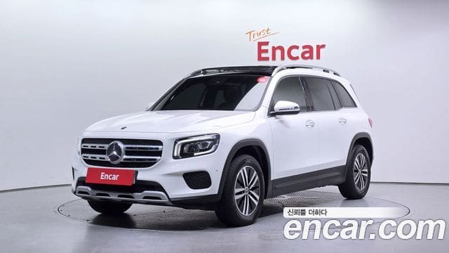 Mercedes-Benz GLB-Class — фото 1