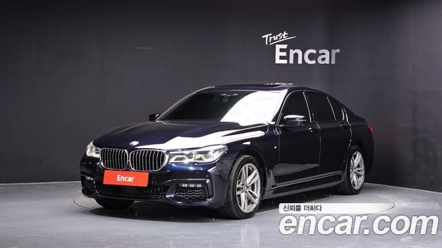 BMW 7 Series — фото 1