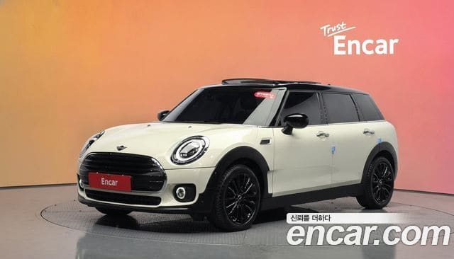 Mini Cooper Clubman — фото 1