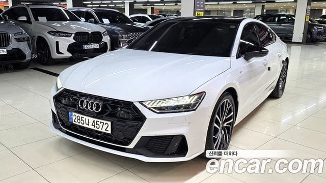 Audi A7 — фото 1