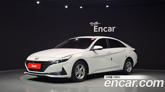 Hyundai Avante — фото 1
