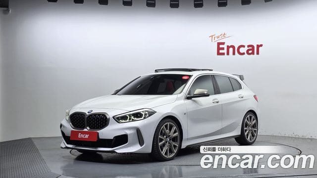BMW 1 Series — фото 1