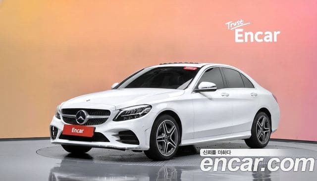 Mercedes-Benz C-Class — фото 1