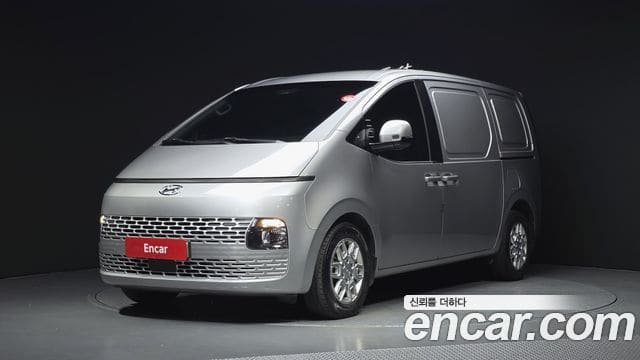 Hyundai Staria — фото 1