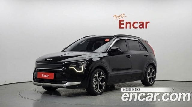 Kia Niro — фото 1