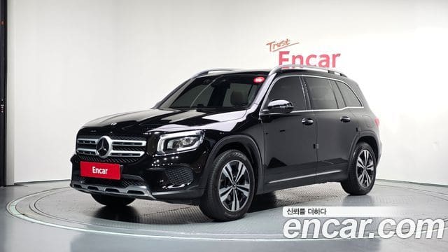 Mercedes-Benz GLB-Class — фото 1