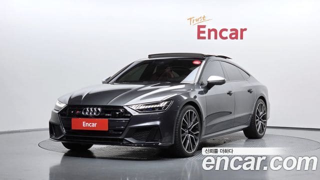 Audi A7 — фото 1