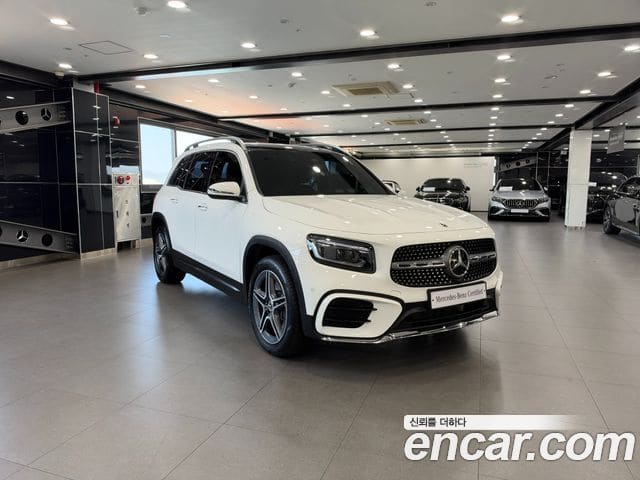 Mercedes-Benz GLB-Class — фото 1