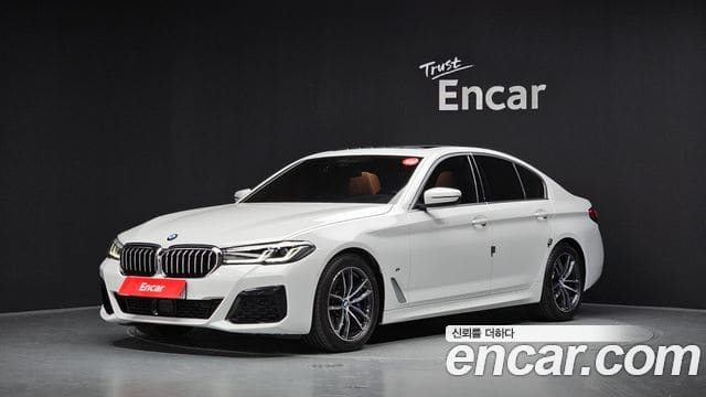 BMW 5 Series — фото 1