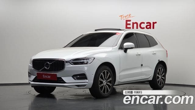 Volvo XC60 — фото 1