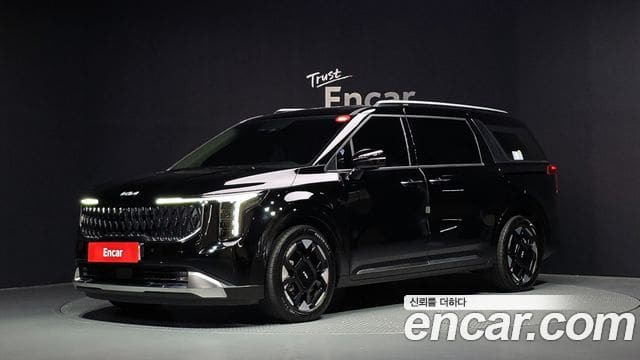 Kia Carnival — фото 1