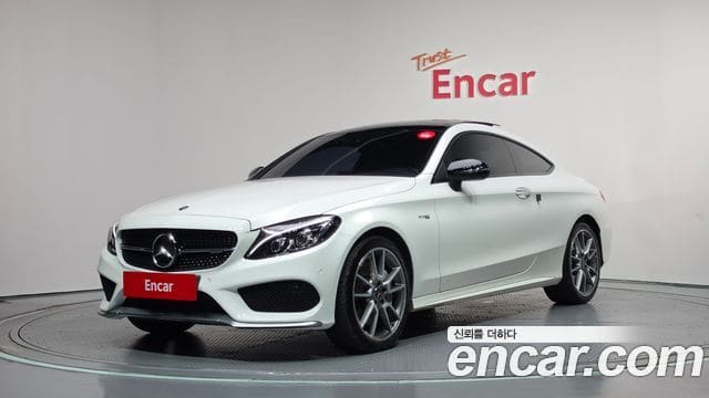 Mercedes-Benz C-Class — фото 1
