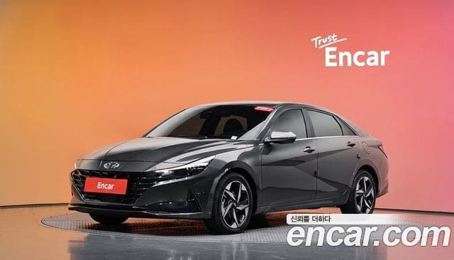 Hyundai Avante — фото 1