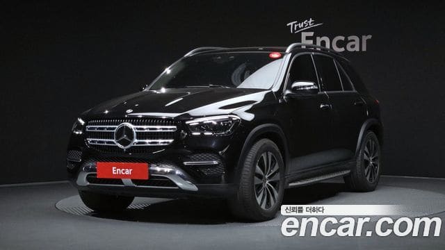 Mercedes-Benz GLE-Class — фото 1