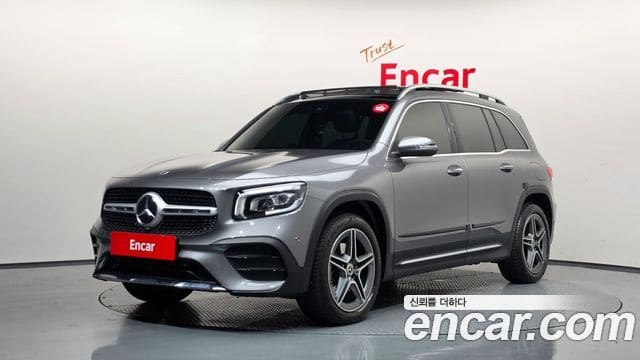Mercedes-Benz GLB-Class — фото 1