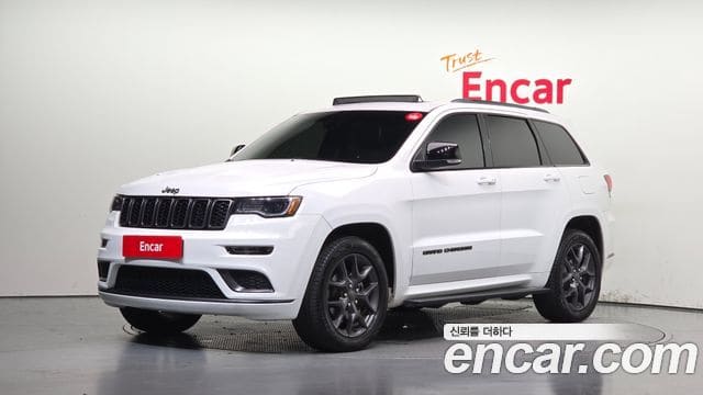 Jeep Grand Cherokee — фото 1
